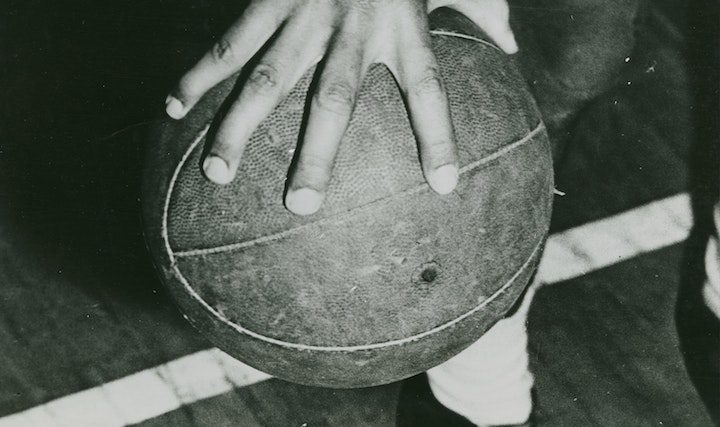 basketball-hand basketball-hand